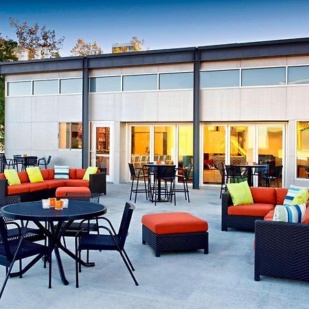 Hotel Aloft Tulsa Downtown Exterior foto